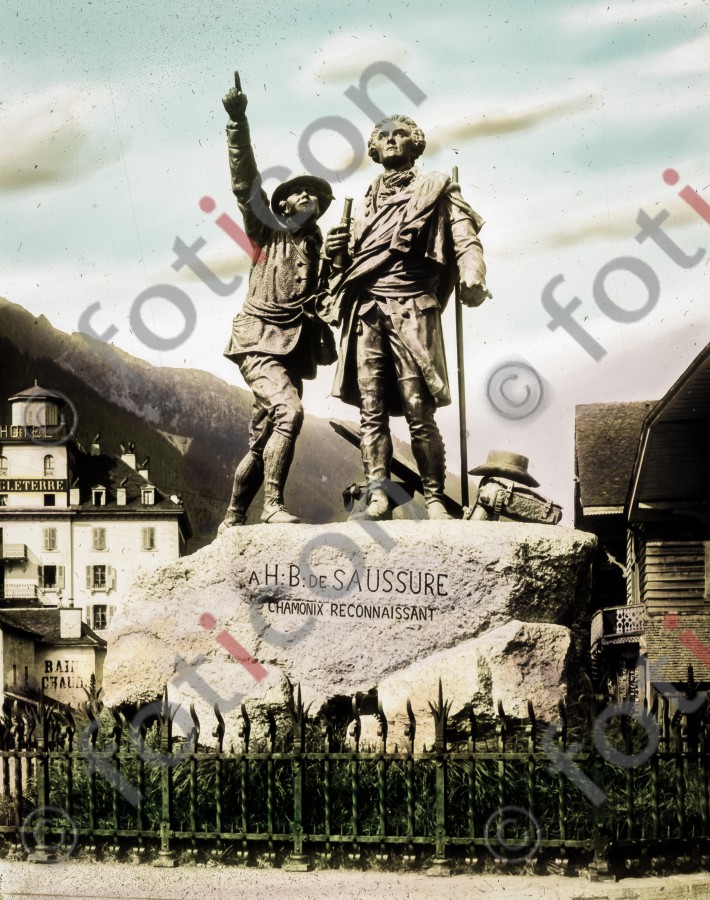 Chamonix, Saussure-Denkmal ; Chamonix, Saussure monument - Foto simon-73-016.jpg | foticon.de - Bilddatenbank für Motive aus Geschichte und Kultur
